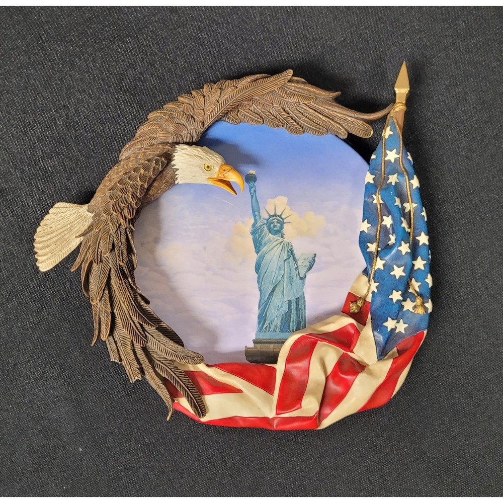 Hamilton Collection Let Freedom Ring "Liberty" 3D Collector's Plate Vtg 1999